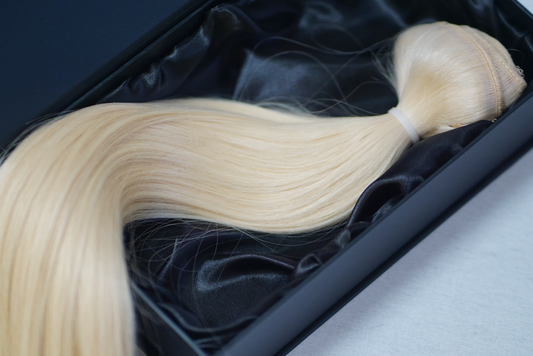 Platinum blonde Clip-in's Double Drawn Hair Extensions - 20" - 22" - 24"